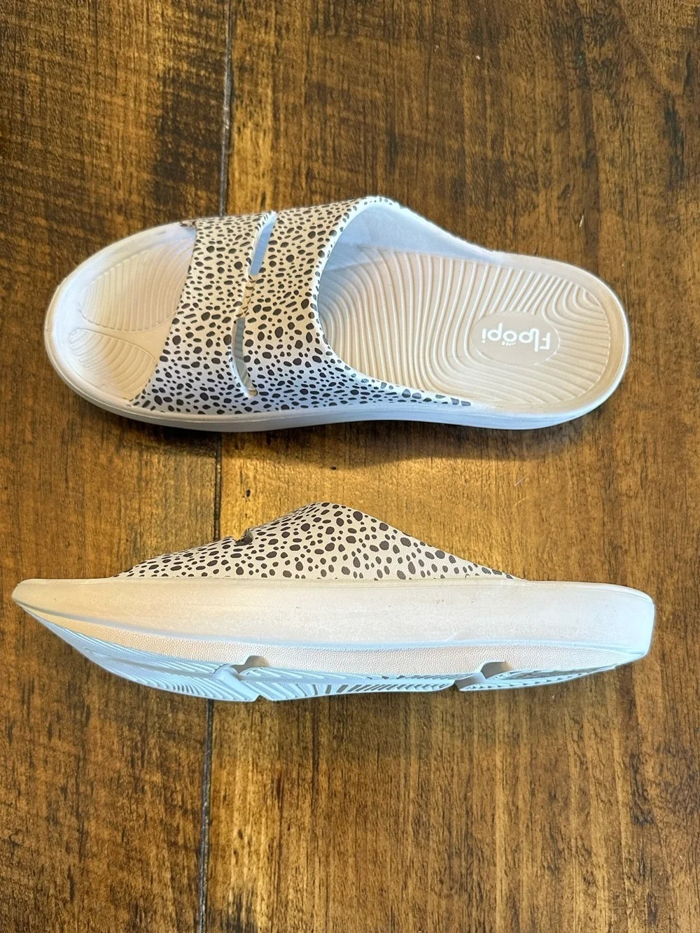 Floopi | Sophie Leopard Printed Comfort Slide Sandals, Size 10
